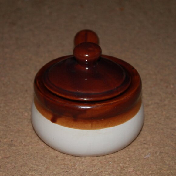Vintage Brown Stoneware French Onion Soup Crock Bowl with Handle and Lid - Picture 5 of 16